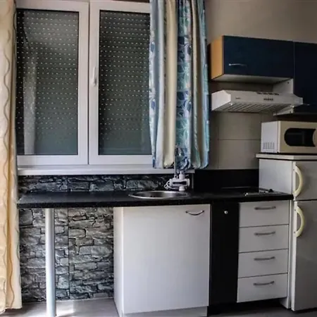 Deluxe Sea Markov *